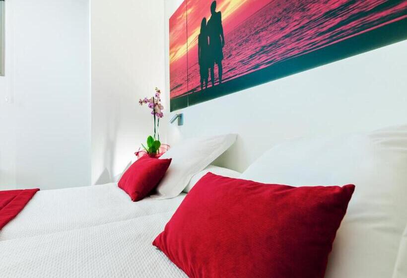 Семейные Апартаменты, Ca’s Saboners Aparthotel