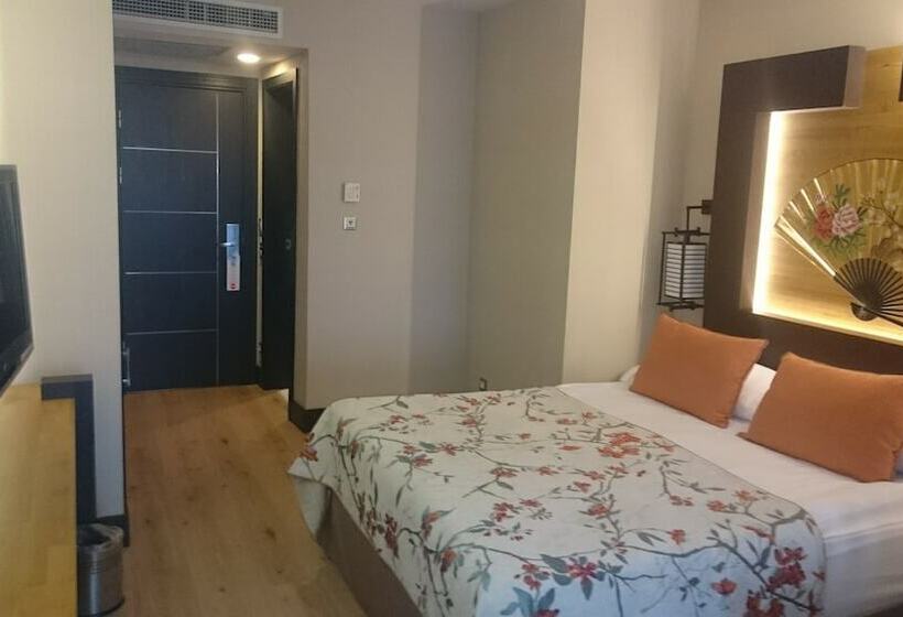 이코노미 룸, Limak Lara Deluxe Hotel & Resort Antalya