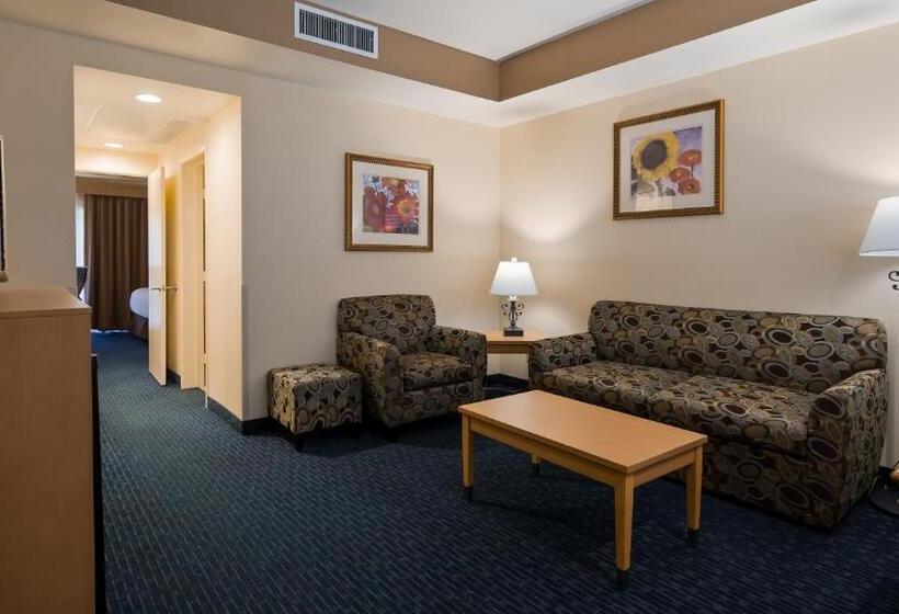 Люкс, Best Western Plus Palm Desert Resort