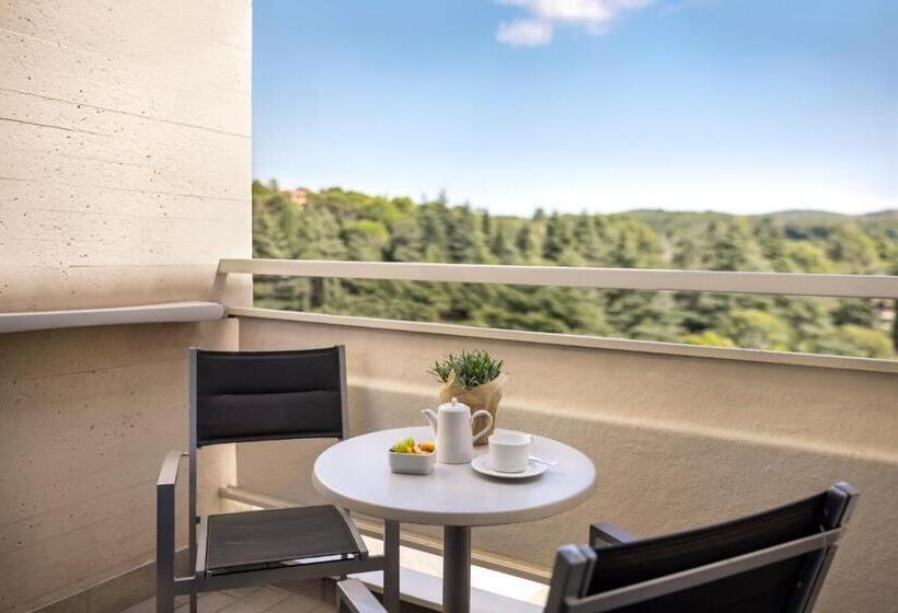 Habitación Triple Estándar con Balcón, Valamar Diamant