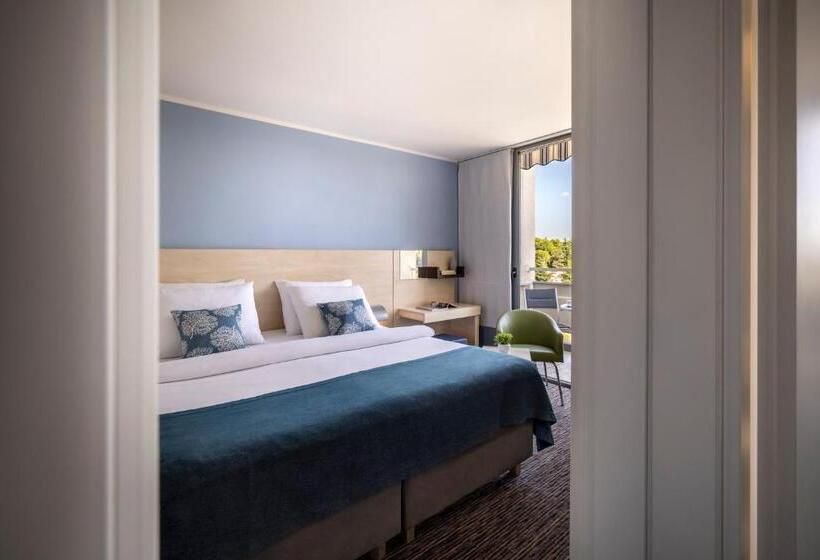 Habitación Familiar, Valamar Diamant