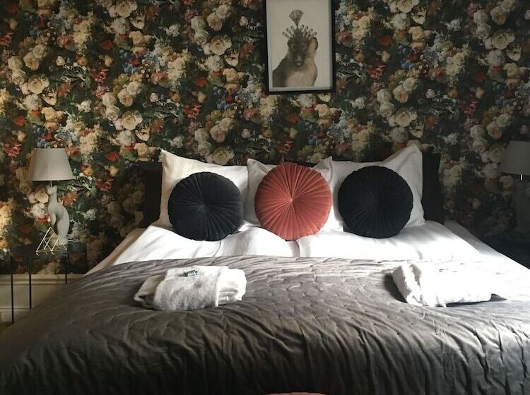 Номер Стандарт, Morris