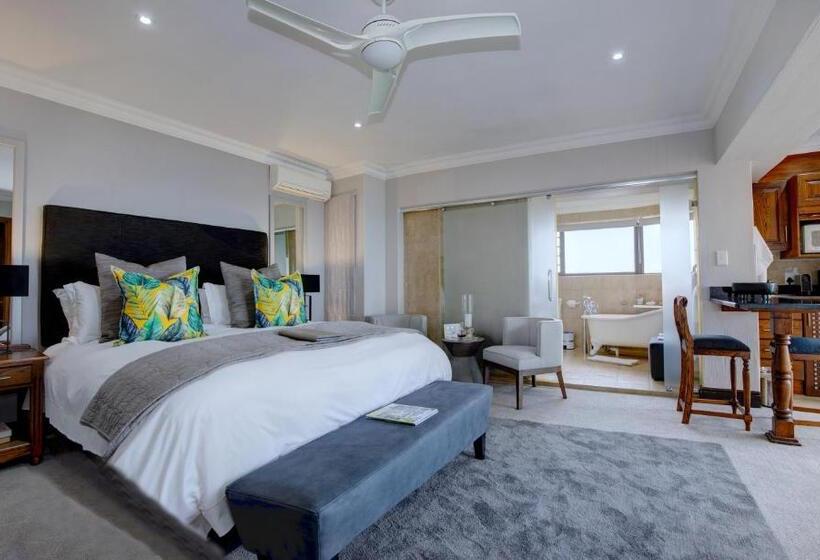 Номер Superior, African Oceans Manor On The Beach