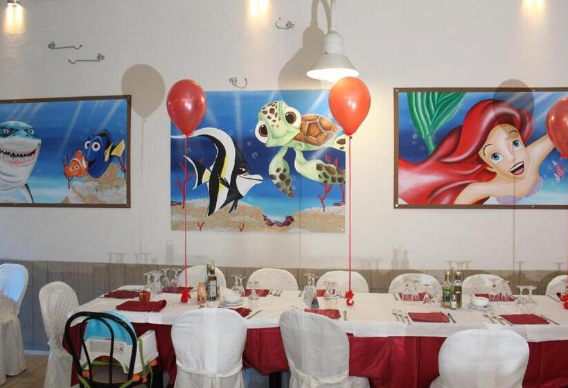 اتاق اکونومی, Margherita