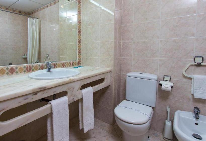 إستوديو قياسي مطل على المدينة, Aparthotel Paladim & Alagoamar