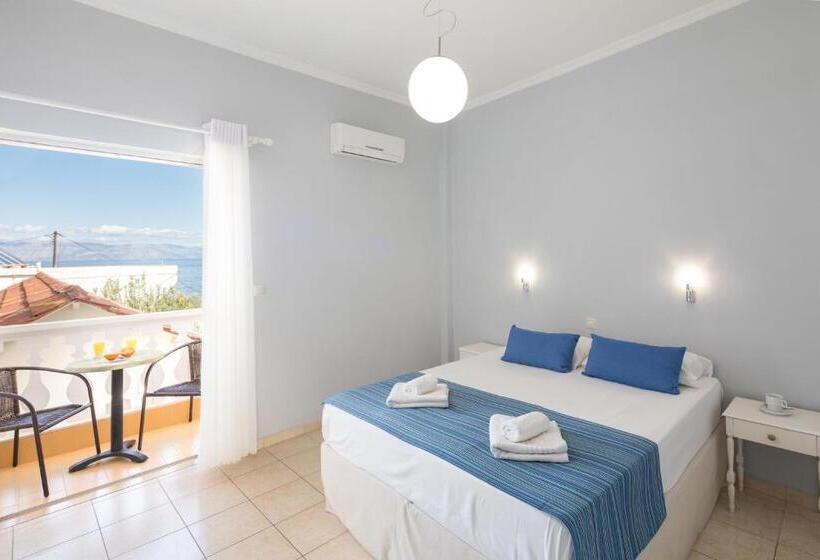 Classic room with balcony, Bella Vista Beach
