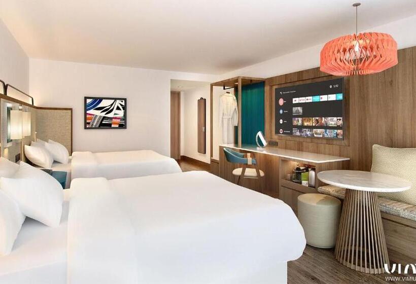 اتاق پرمیوم با چشم‌انداز دریا, Crowne Plaza Resort Guam