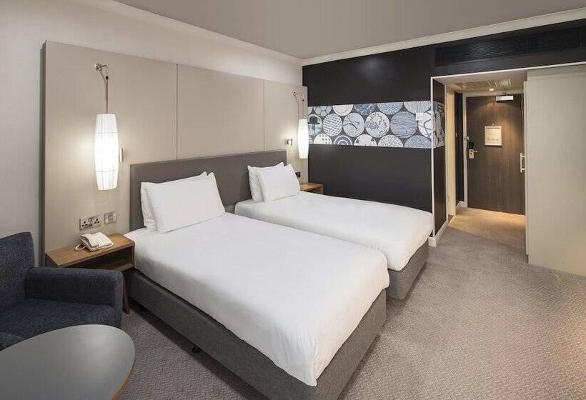 스탠다드 룸, Crowne Plaza Stratford Upon Avon, An Ihg