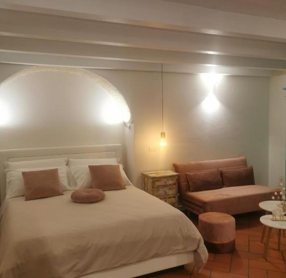豪华房间, Vecchia Mottola Albergo Diffuso