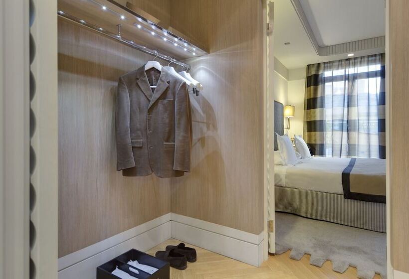 Люкс с Террасой, Meliá Genova