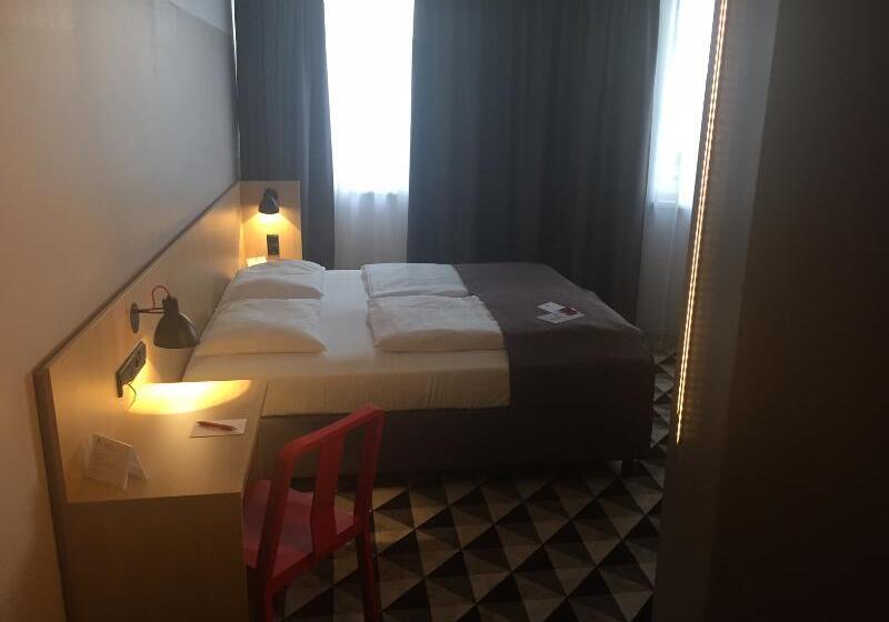 스탠다드 룸, Hotel Vienna