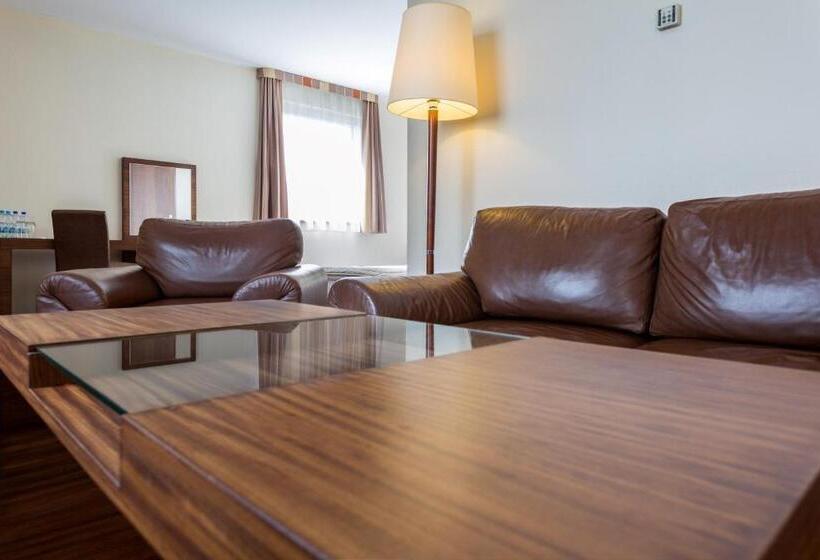Апартаменты 1 Спальня, Qubus Hotel Gliwice