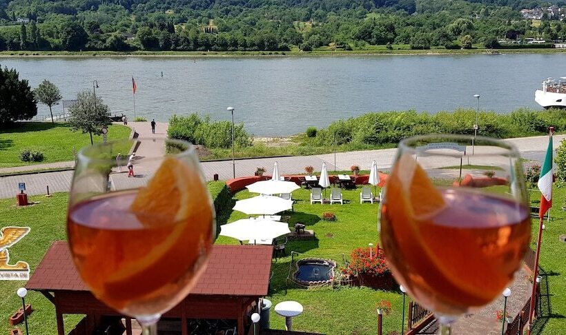 Номер Стандарт Вид на Реку, Rheinhotel Bellavista