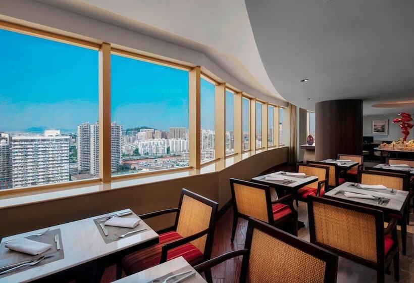 Номер Клуб, Sheraton Xiamen