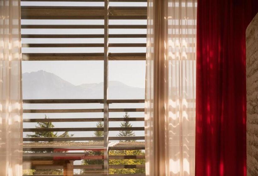 اتاق لوکس, Vigilius Mountain Resort