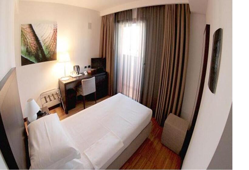 Номер Стандарт Индивидуальный, Postumia Hotel Design