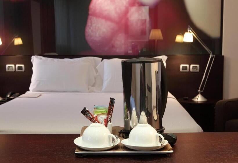 Полулюкс, Postumia Hotel Design