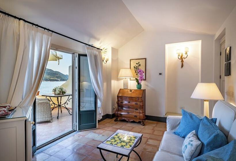Люкс Deluxe Вид на Море, Palazzo Belmonte