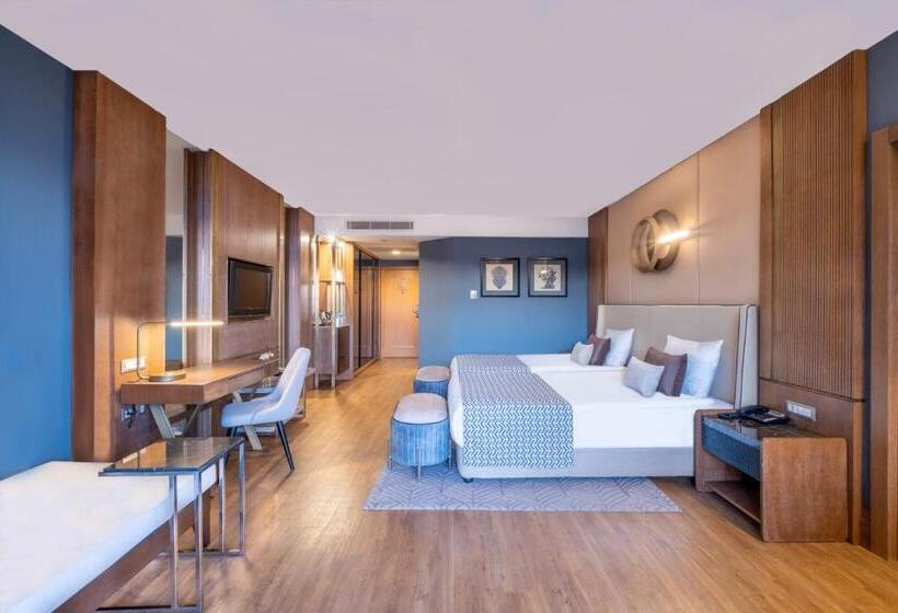 Люкс Сеньор, Susesi Luxury Resort