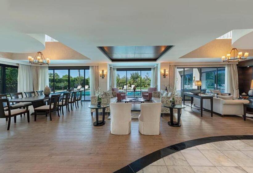 샬레, Susesi Luxury Resort