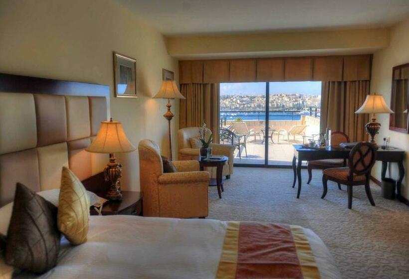 Номер Deluxe Вид на Море, Grand Hotel Excelsior