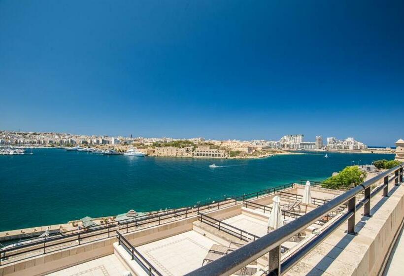 Президентский Люкс, Grand Hotel Excelsior