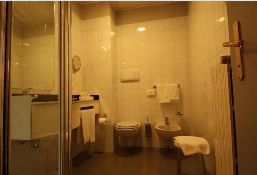 Номер Стандарт, Albergo Della Roccia