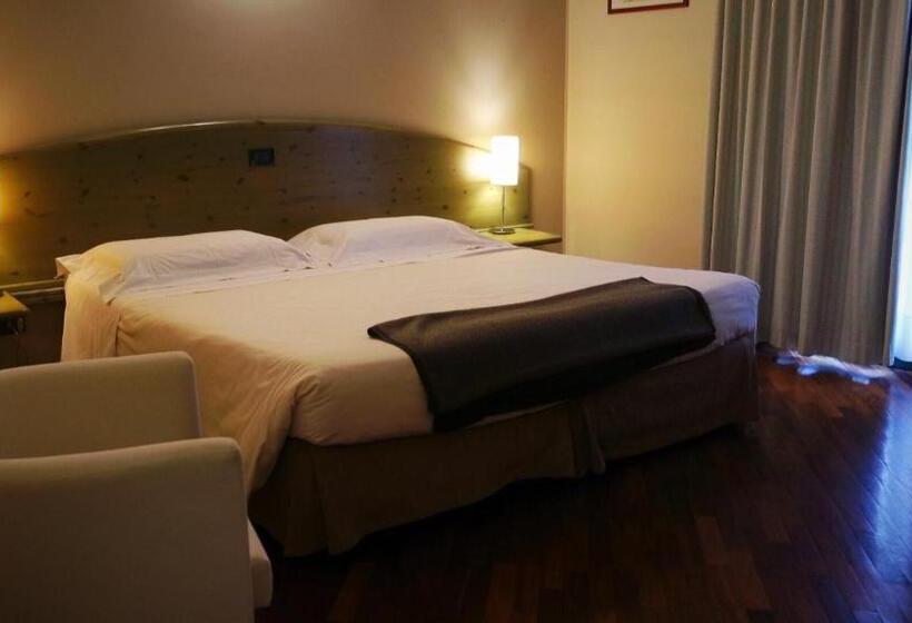 Номер Superior, Albergo Della Roccia