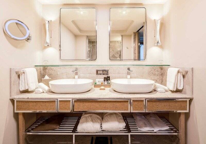Люкс Вид на Море, Divan Bodrum Palmira