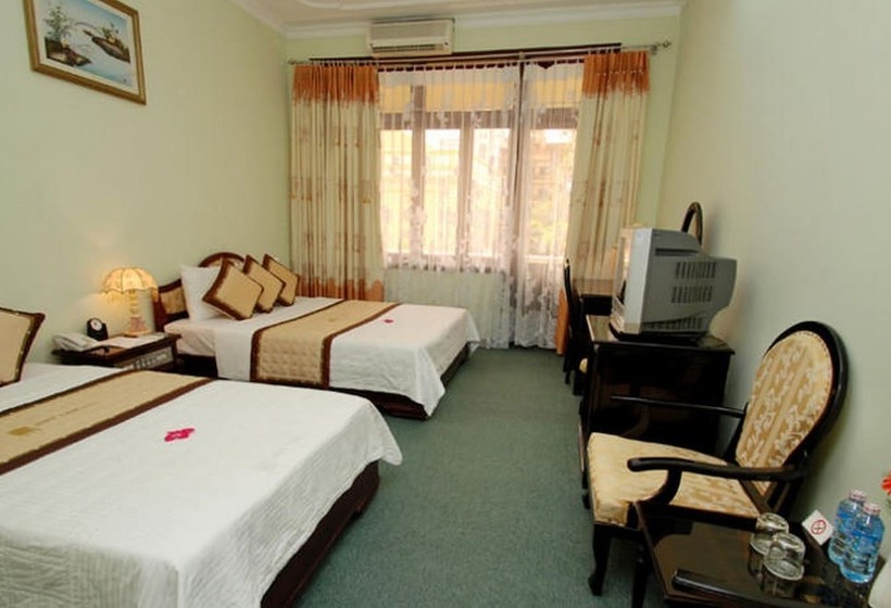 Deluxe Room, Duy Tan