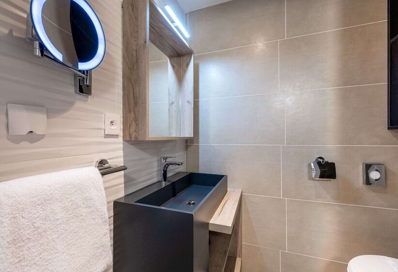 Номер Стандарт, Quality Hotel Toulouse Centre