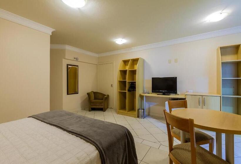 اتاق لوکس یک تخته, Tri Hotel Executive Criciúma