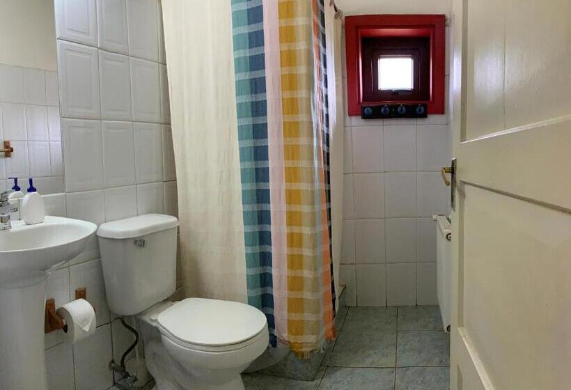اتاق اکونومی, La Nuez Bnb