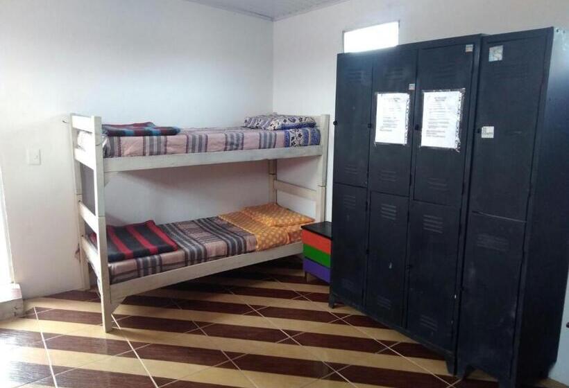 공동 객실, Valizas Hostel