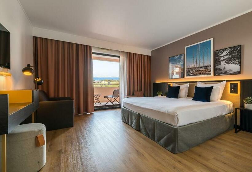 Номер Deluxe с Видом, Hôtel Villa Massalia