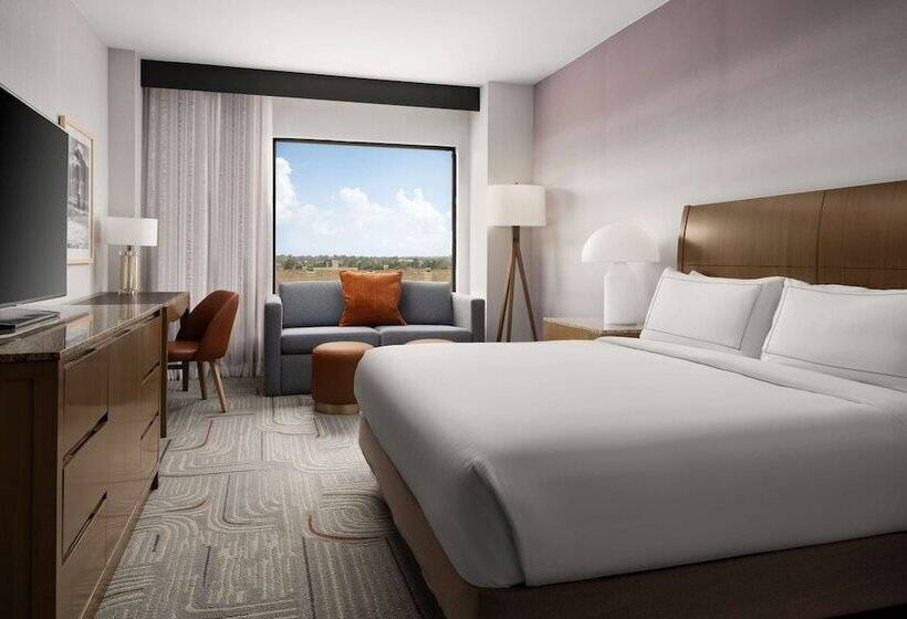 חדר דלוקס מותאם לאנשים עם מוגבלויות, Doubletree By Hilton Irvine   Spectrum