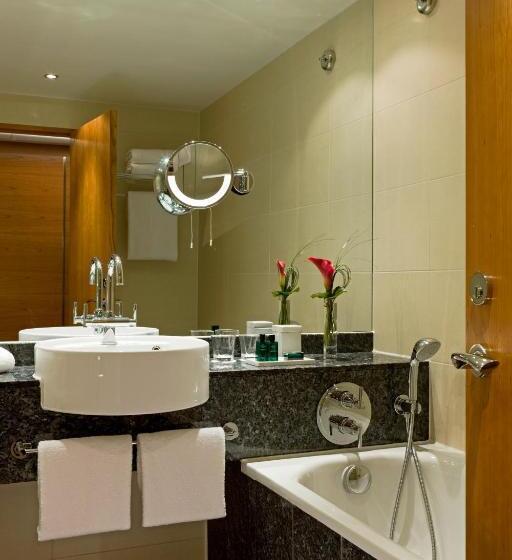 Номер Superior Кровать Кинг, Sofitel London Heathrow