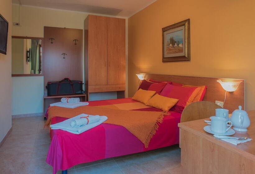 标准间, Villa Vacanze Paradiso