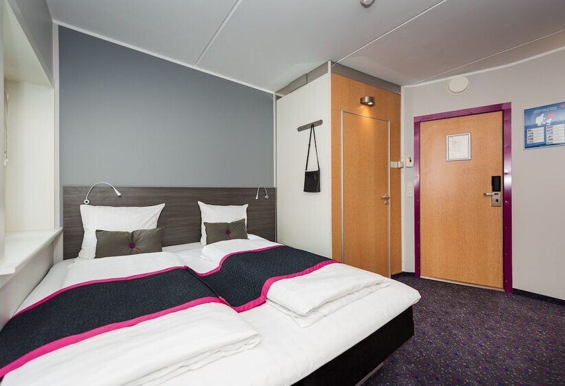 Номер Стандарт, Cabinn Odense