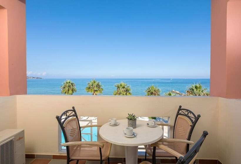 آپارتمان 2 خوابه با چشم‌انداز دریا, Xenos Kamara Beach