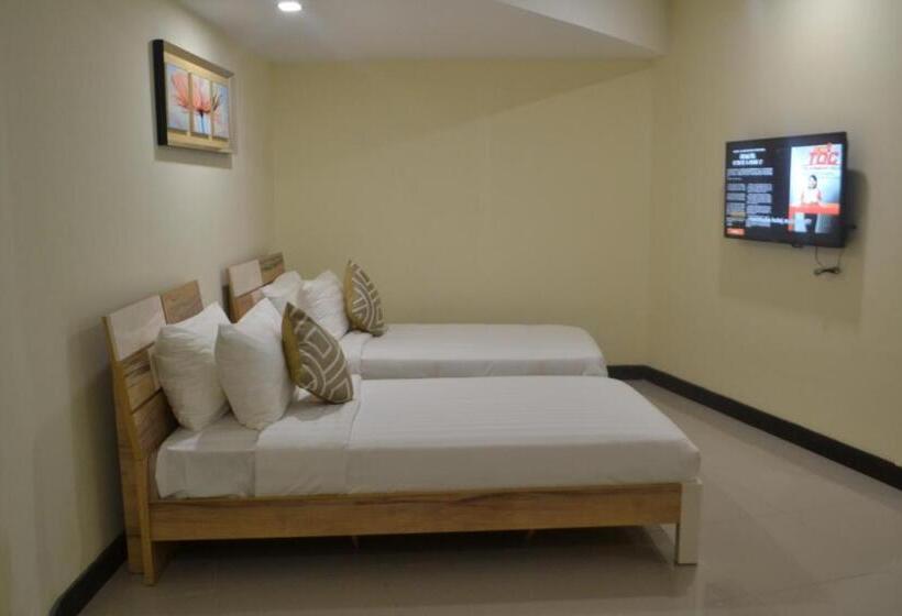 חדר דחוקס עם מיטת קינג, My Inn Hotel Kota Samarahan