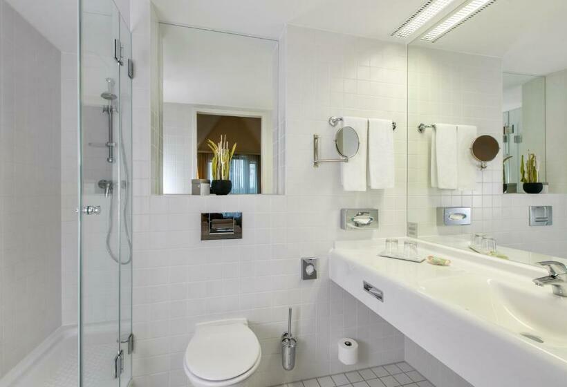 سوییت جونیور, Arcotel Camino Stuttgart