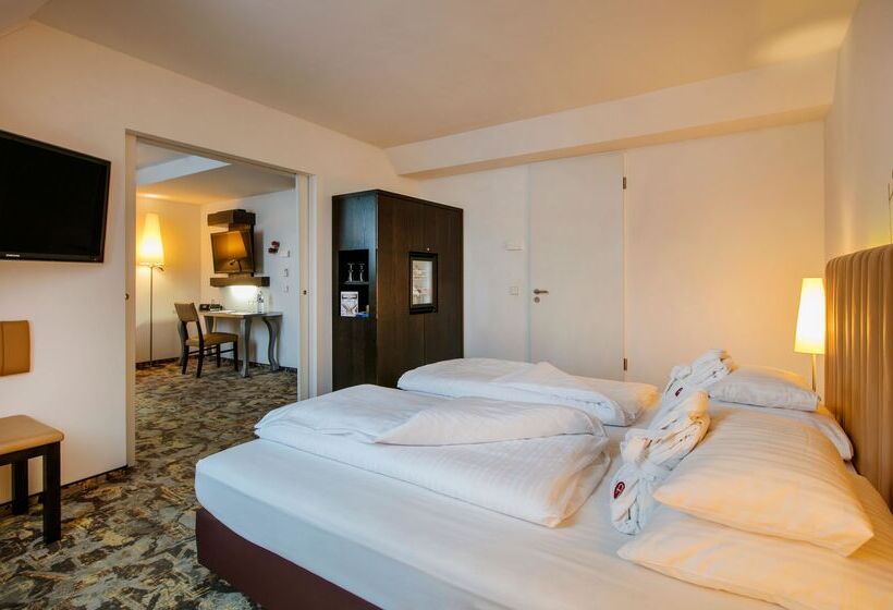 سوییت جونیور, Arcotel Camino Stuttgart