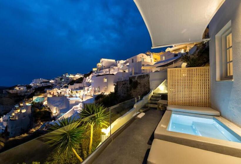 Superior suite with view, Armeni Village