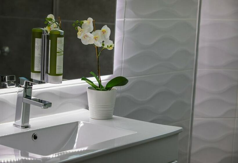 آپارتمان سوپریور 2 خوابه, Blazer Residence