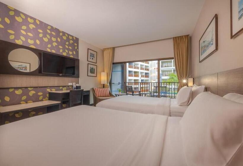 풀장 전망 디럭스 룸, Deevana Plaza Phuket   Sha Extra Plus