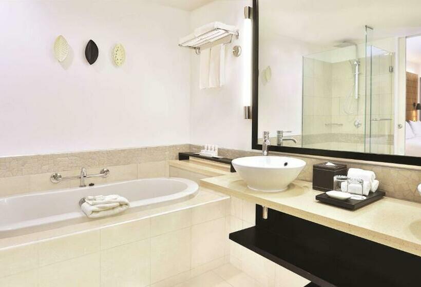 가든 전망 스위트, Radisson Blu Resort Fiji