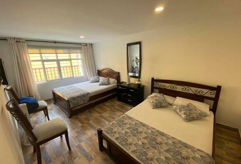 اتاق لوکس خانوادگی, Encanto Filandia