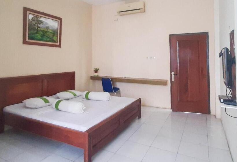 Standardrum, Reddoorz Syariah At Penginapan Sederhana Palembang