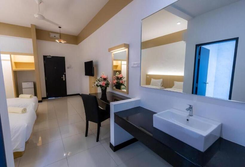 标准间, Scott Service Suites